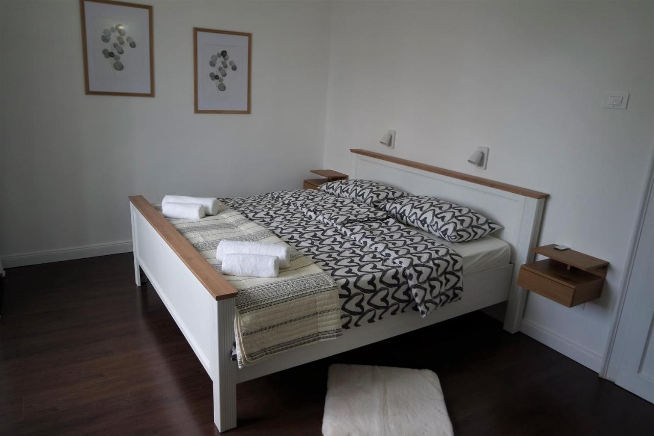 Sea Flower Apartment Рийека Екстериор снимка