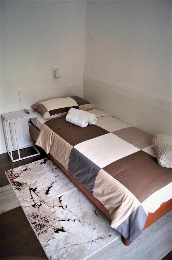 Sea Flower Apartment Рийека Екстериор снимка