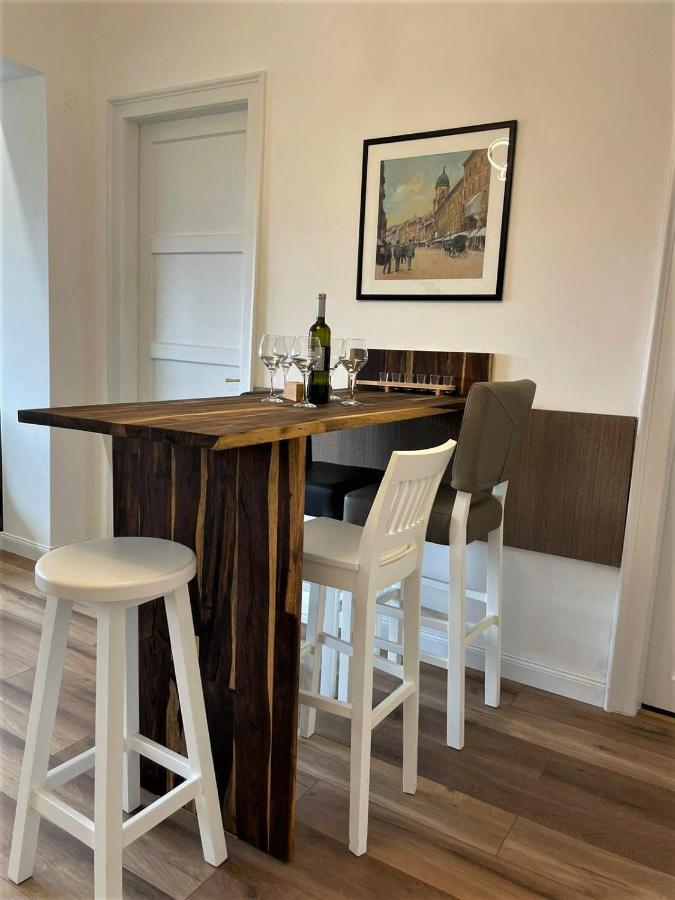 Sea Flower Apartment Рийека Екстериор снимка