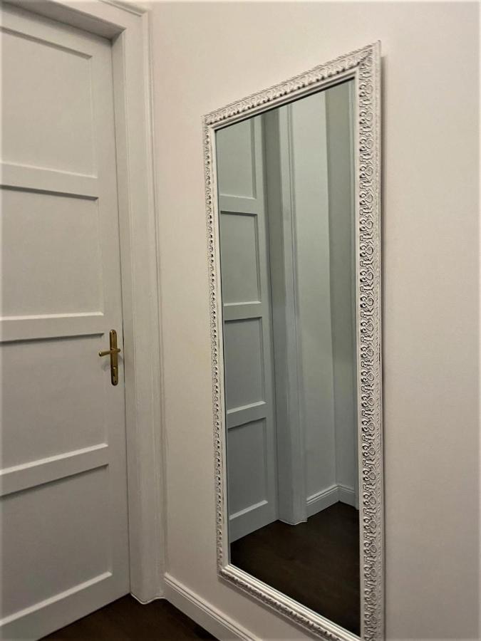 Sea Flower Apartment Рийека Екстериор снимка