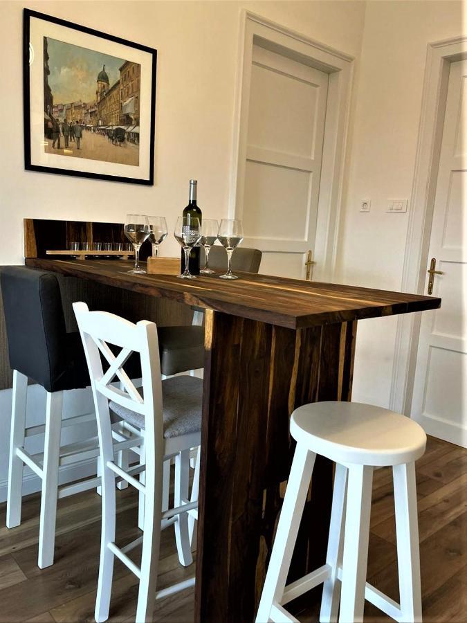Sea Flower Apartment Рийека Екстериор снимка