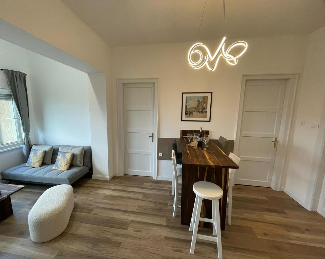 Sea Flower Apartment Рийека Екстериор снимка